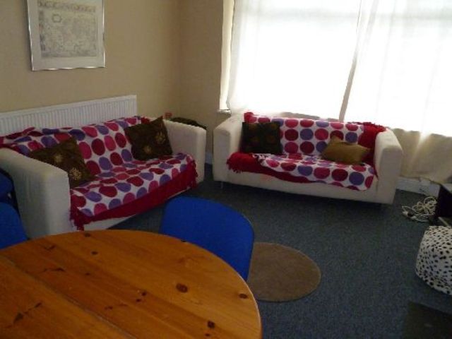  Image of 4 Bedroom House Share  To Rent at Horfield Bristol Horfield, BS7 0HT